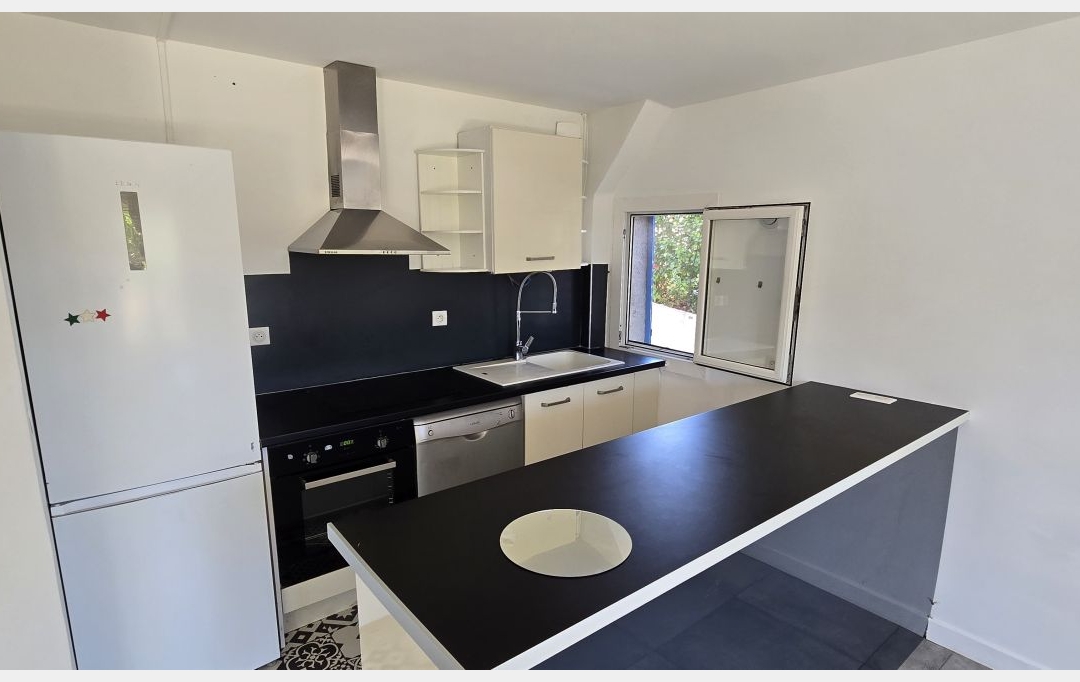 SOLEANA IMMOBILIER : Appartement | AJACCIO (20090) | 45 m2 | 850 &euro; 
