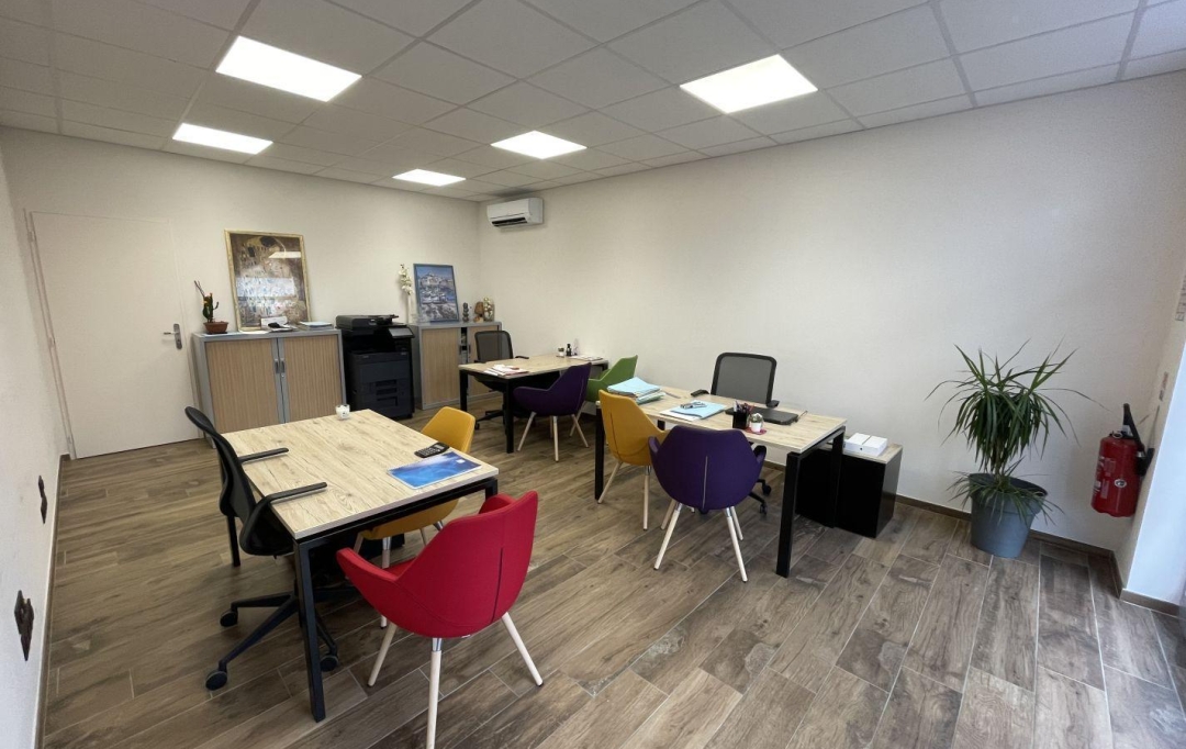 SOLEANA IMMOBILIER : Local / Bureau | MARSEILLE (13012) | 120 m2 | 2 000 &euro; 