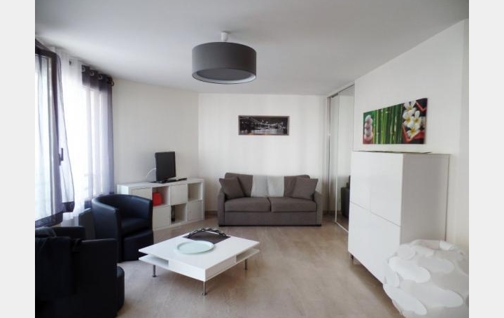 SOLEANA IMMOBILIER : Appartement | LYON (69007) | 37 m2 | 750 &euro; 